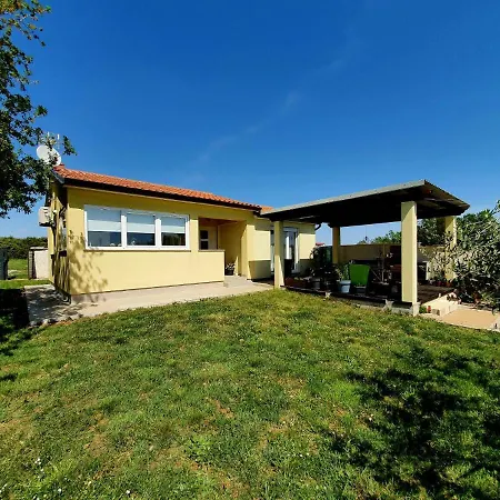 House Romi Casa vacanze Pola
