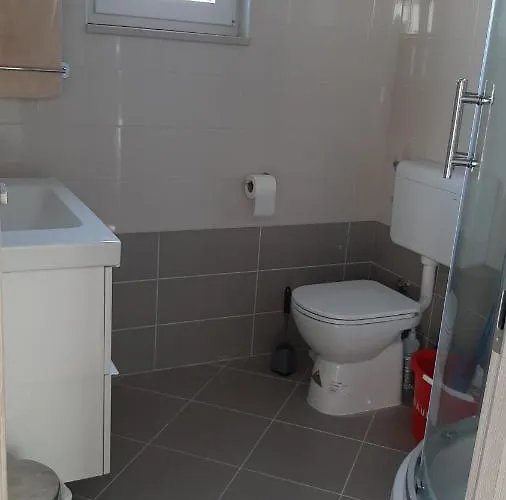 House Romi Vikendica